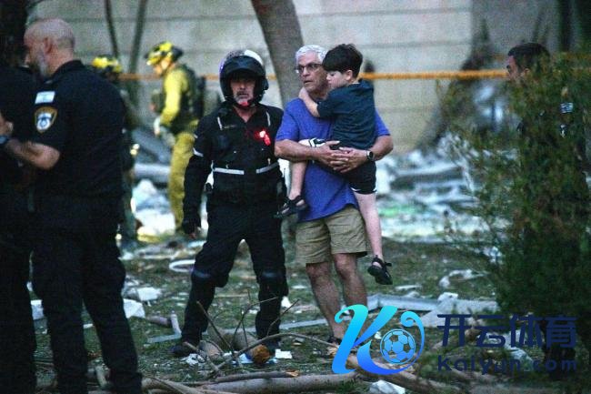 以色列称已毁坏伊朗铀浓缩门径 以伊冲破升级